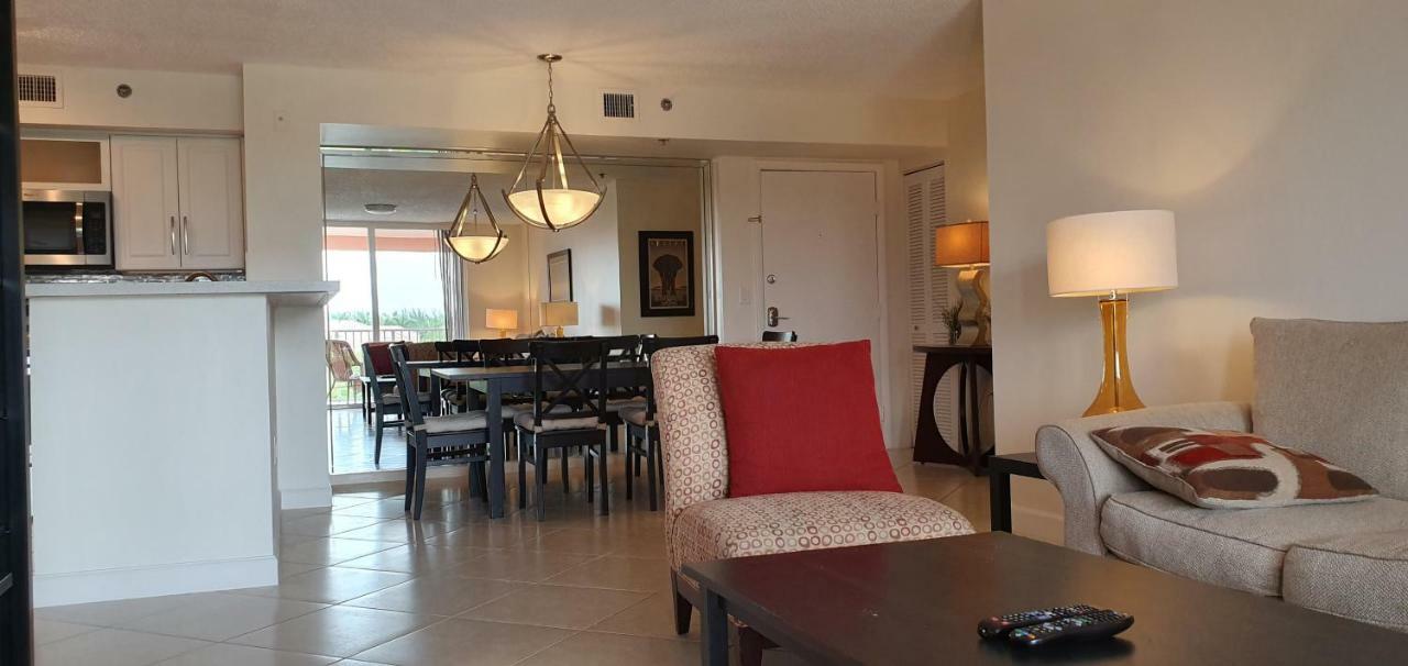Yacht Club Aventura 2br + 2ba Apartamento